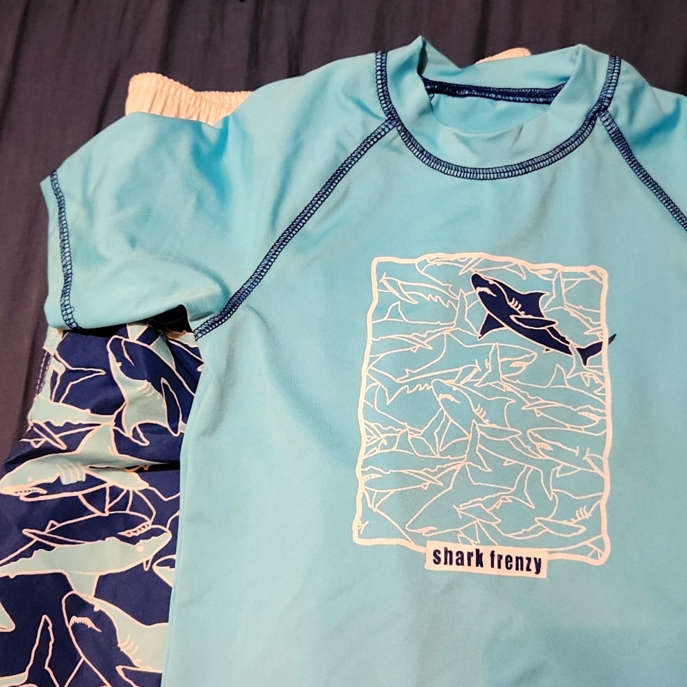 Boys swim set